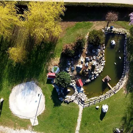 Domacija Paternoster Litija