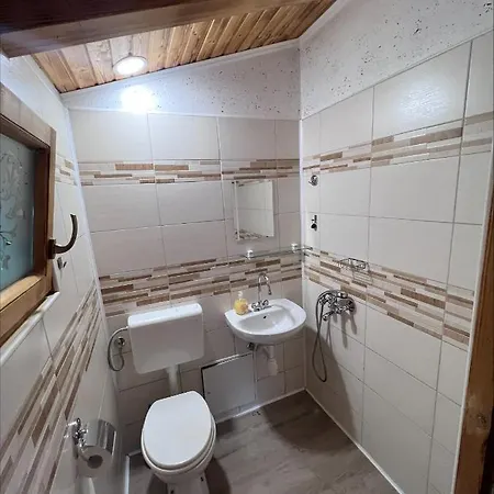 Domacija Paternoster Litija