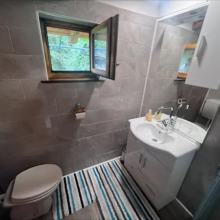 Domacija Paternoster *